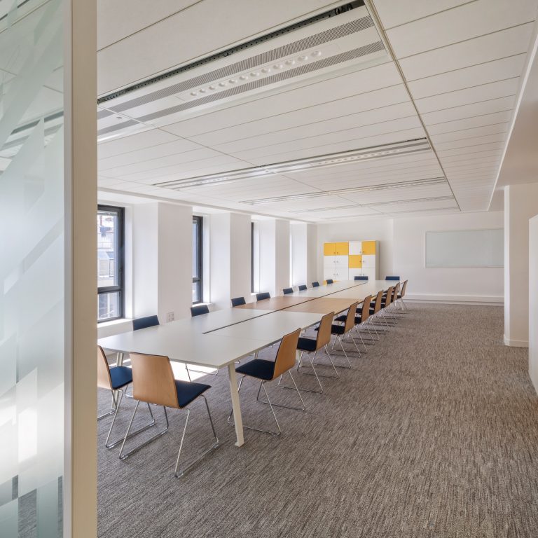 Meeting room in Rue du Chevaleret