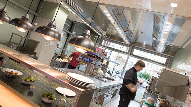 Josh die Gastwirtschaft Wien has chosen Halton Solutions for the ventilation of their kitchen
