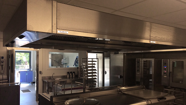 Ehpad Louis Pasteur Lempdes has chosen Halton Solutions for the ventilation of their kitchen