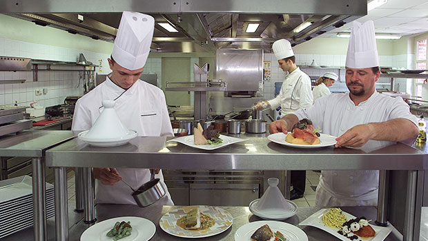Le Vasco @ La Chartreuse du Val Saint Esprit Gosnay has chosen Halton Solutions for the ventilation of their kitchen
