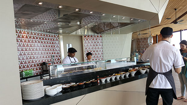 The St Regis Maldives Vommuli Resort has chosen Halton Solutions for the ventilation of their kitchen