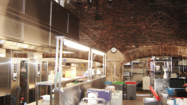 University College Durham Castle has chosen Halton Solutions for the ventilation of their kitchen