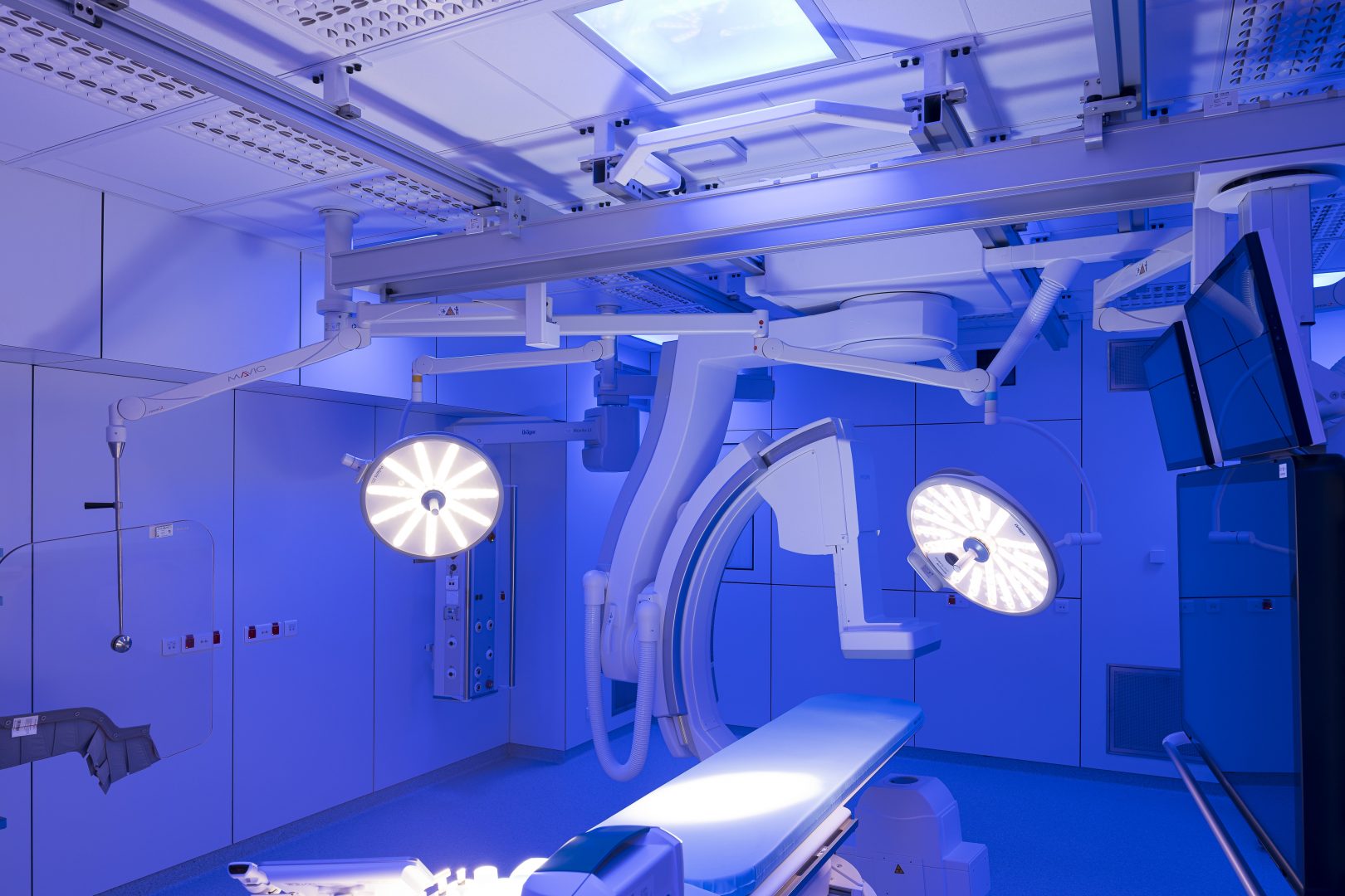 UZ Brussels, University Hospital Brussels hybrid operating room