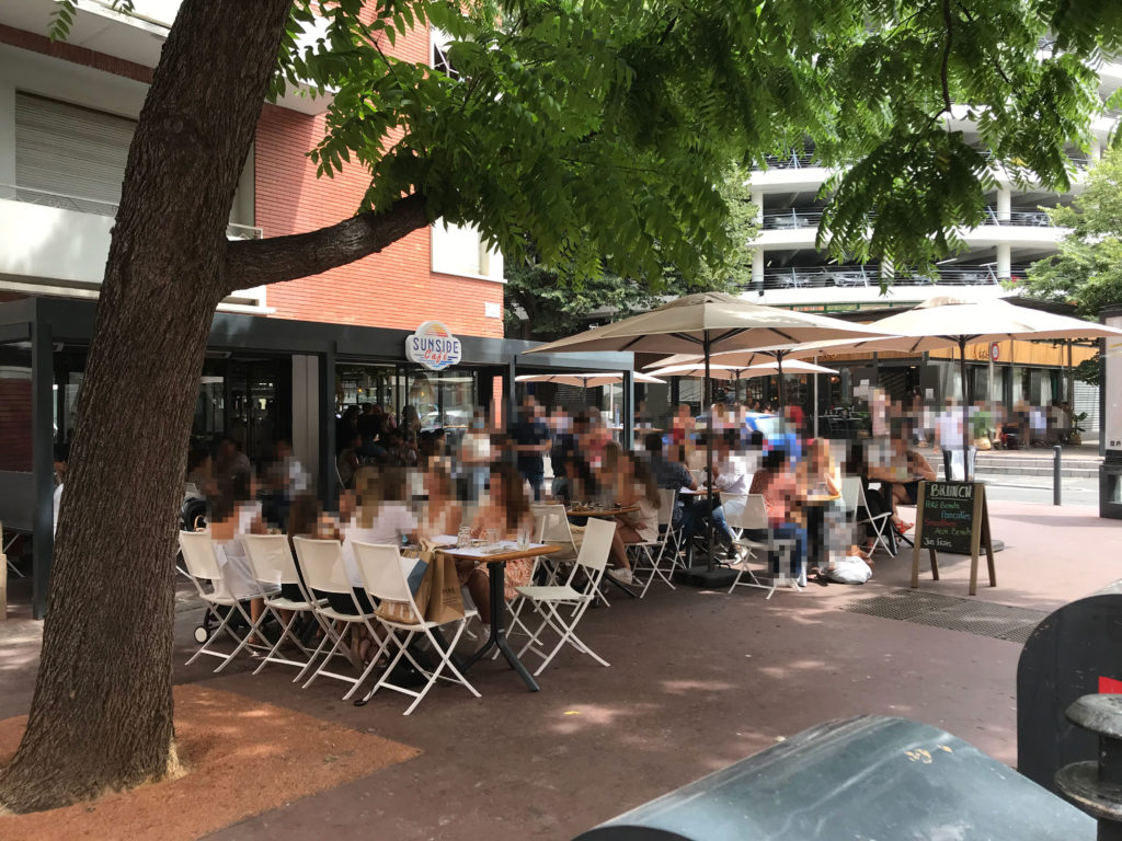 Sunside Cafe Toulouse has chosen Halton Solutions for the ventilation of their kitchen