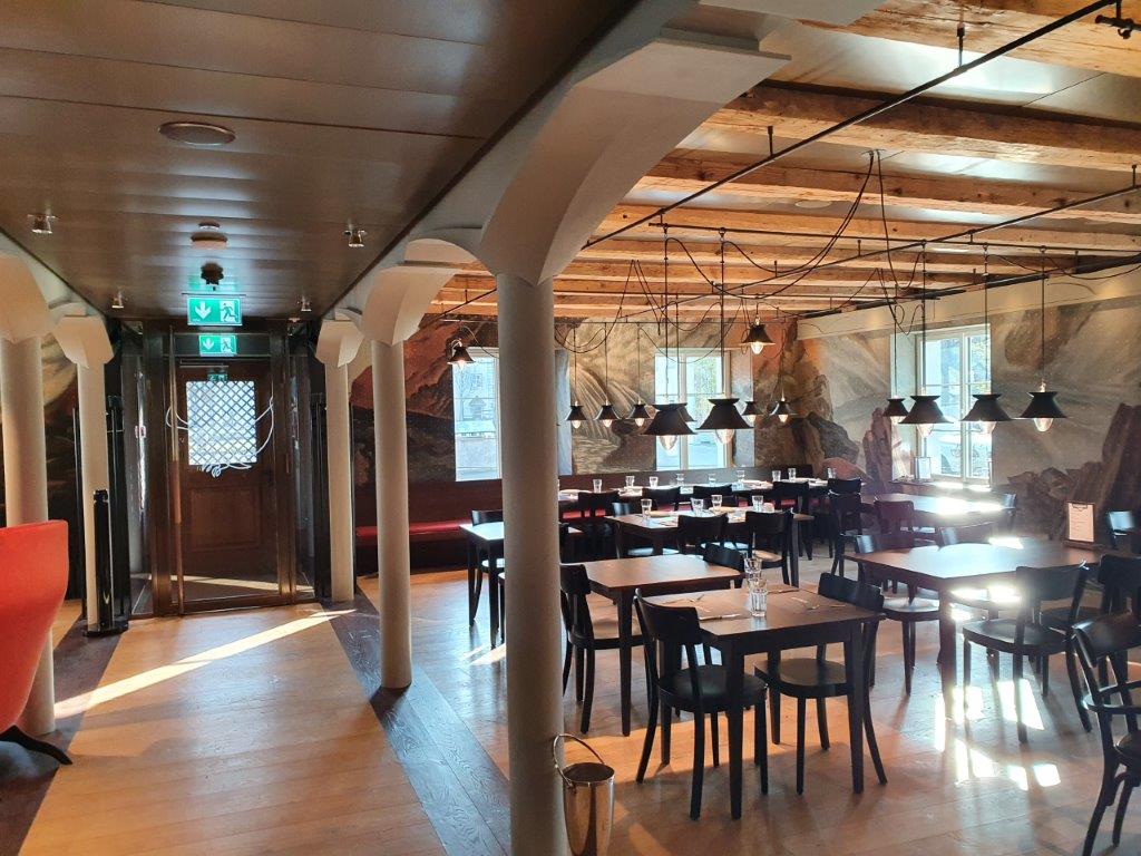 Hotel Caspar | Adler & Oschen restaurants
