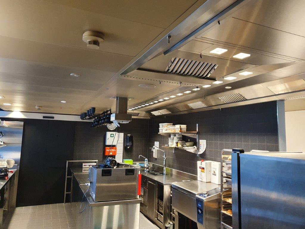Hotel Caspar | Adler & Oschen restaurants