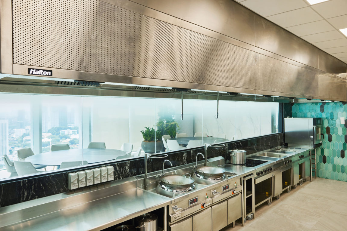 Menara UOB has chosen Halton Solutions for the ventilation of their kitchens.